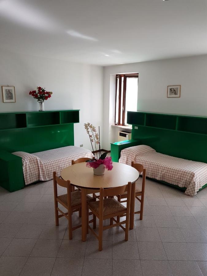 Casa Bagatta Lejlighed Desenzano del Garda Eksteriør billede